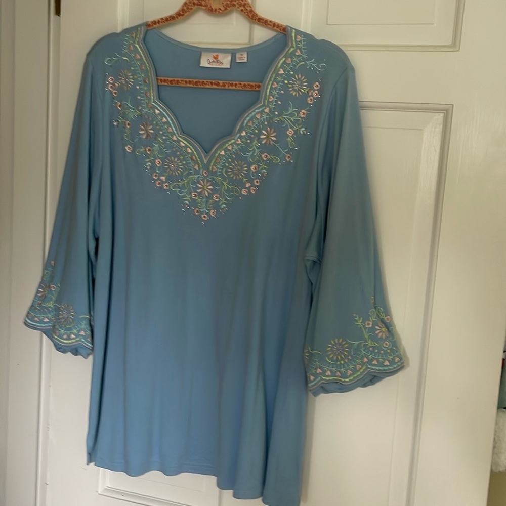 Quacker Factory Top, 1X